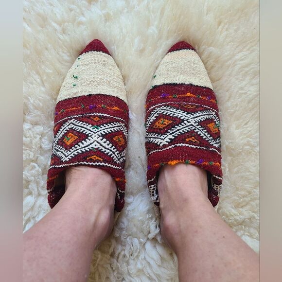 NWT Upcycled Moroccan Rug Slippers Size S [Womens 5.5-6.5] - Picture 3 of 8